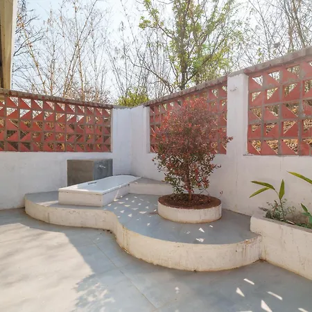 Nehamrit Farmstays With Pool, Near Malshej Ghat Murbad Exterior photo