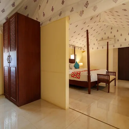 Nehamrit Farmstays With Pool, Near Malshej Ghat Murbad Exterior photo