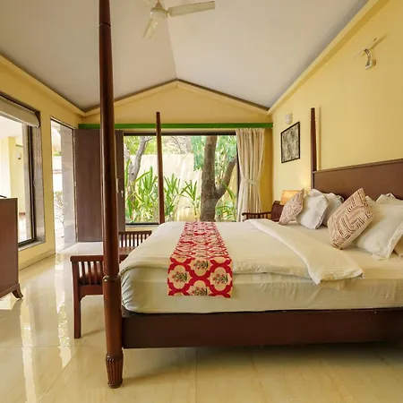 Nehamrit Farmstays With Pool, Near Malshej Ghat Murbad Exterior photo