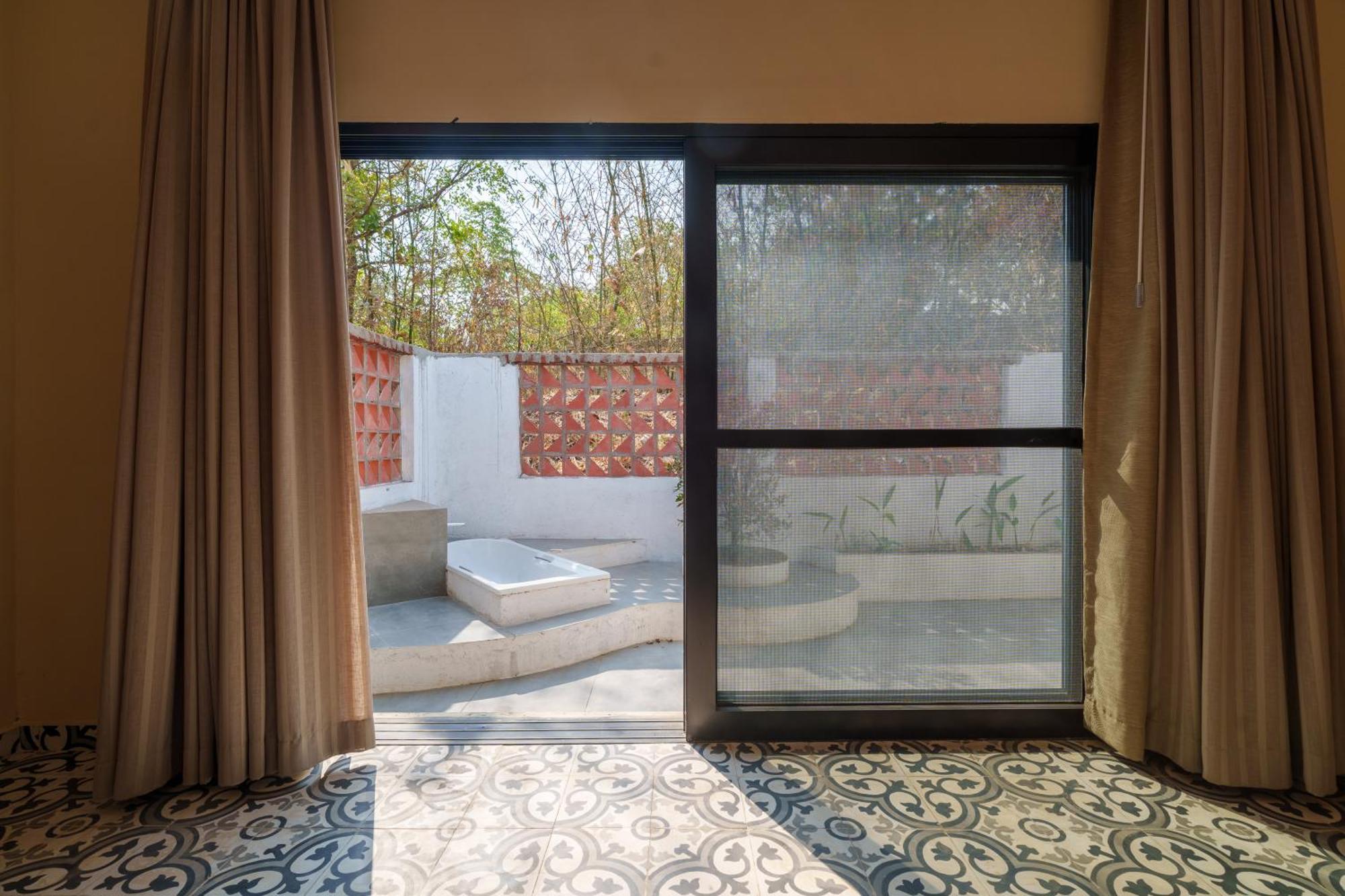Nehamrit Farmstays With Pool, Near Malshej Ghat * Murbad