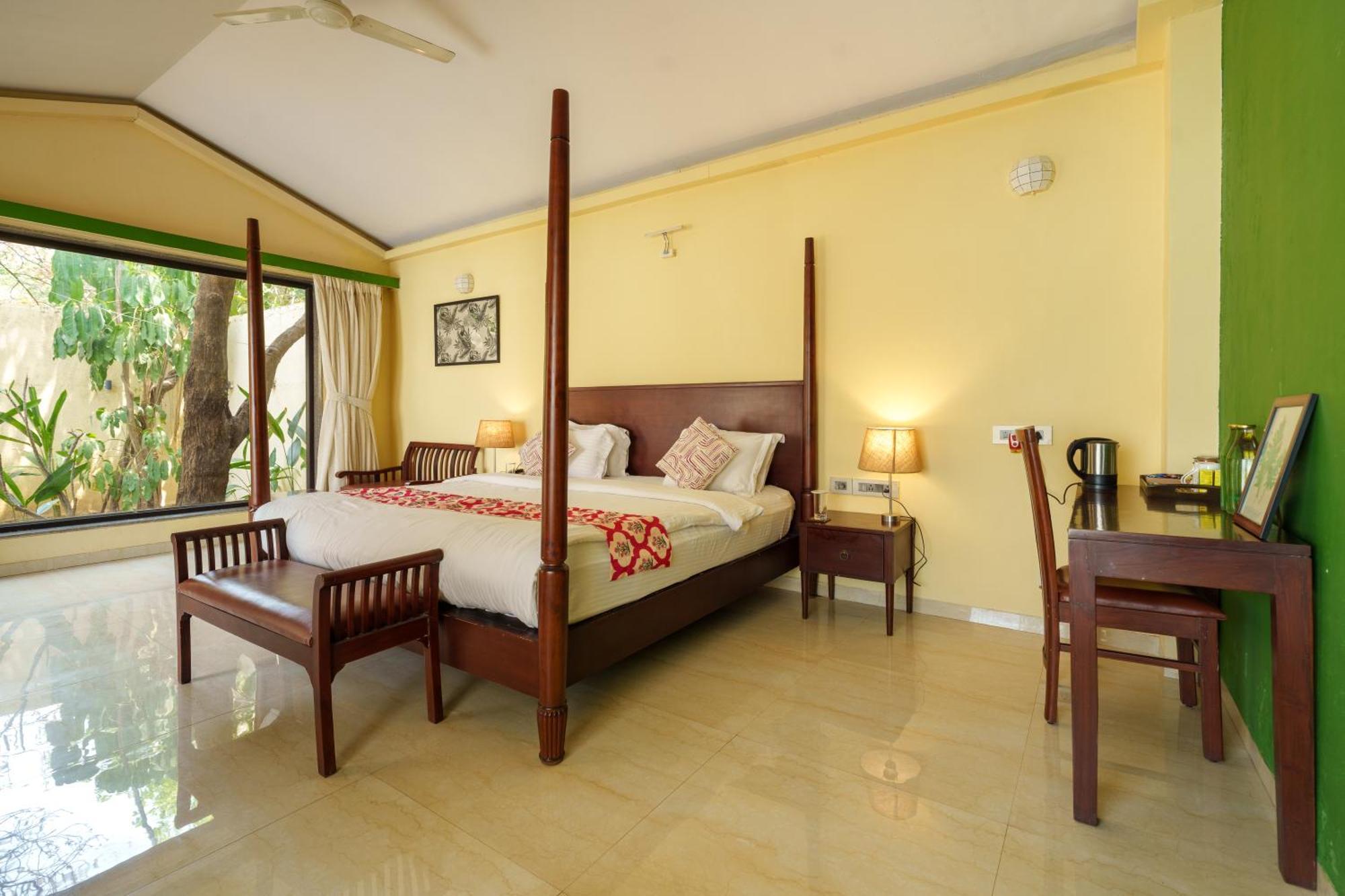 Nehamrit Farmstays With Pool, Near Malshej Ghat Farm stay *