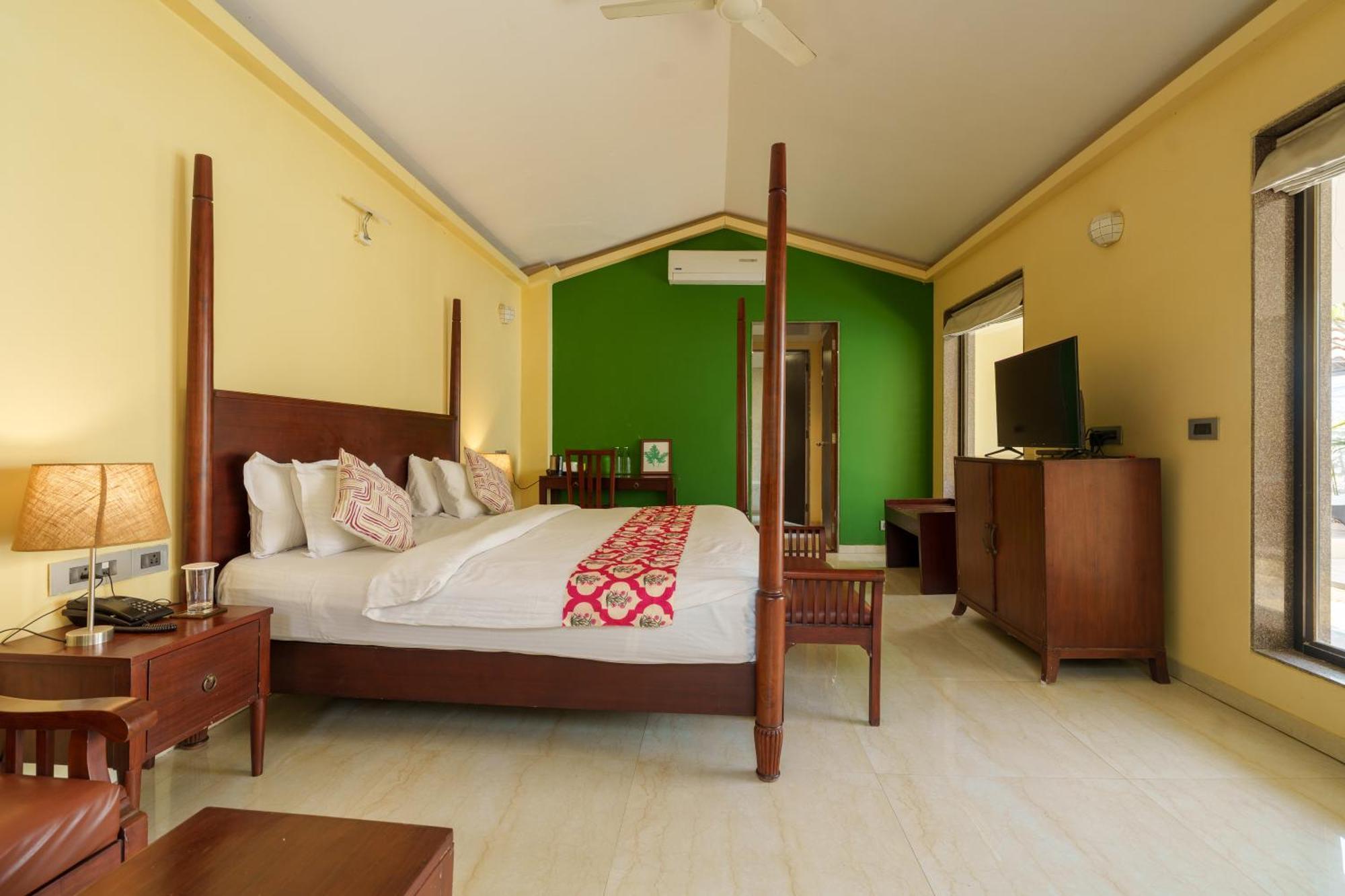 Nehamrit Farmstays With Pool, Near Malshej Ghat * Murbad