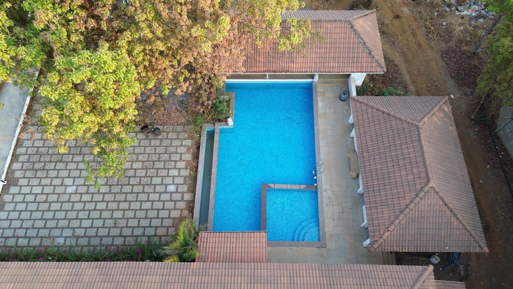 Nehamrit Farmstays With Pool, Near Malshej Ghat Murbad